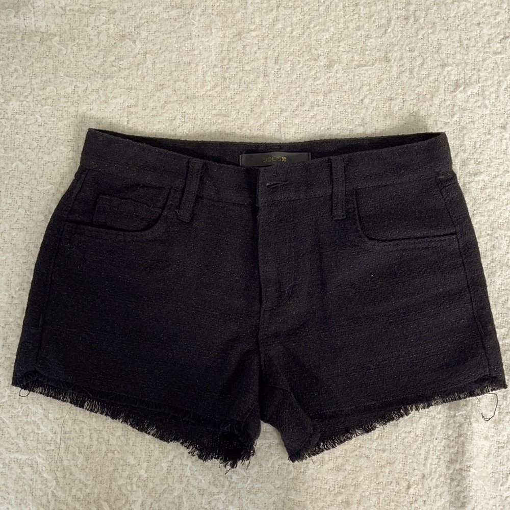 Joe’s black shirt size 25